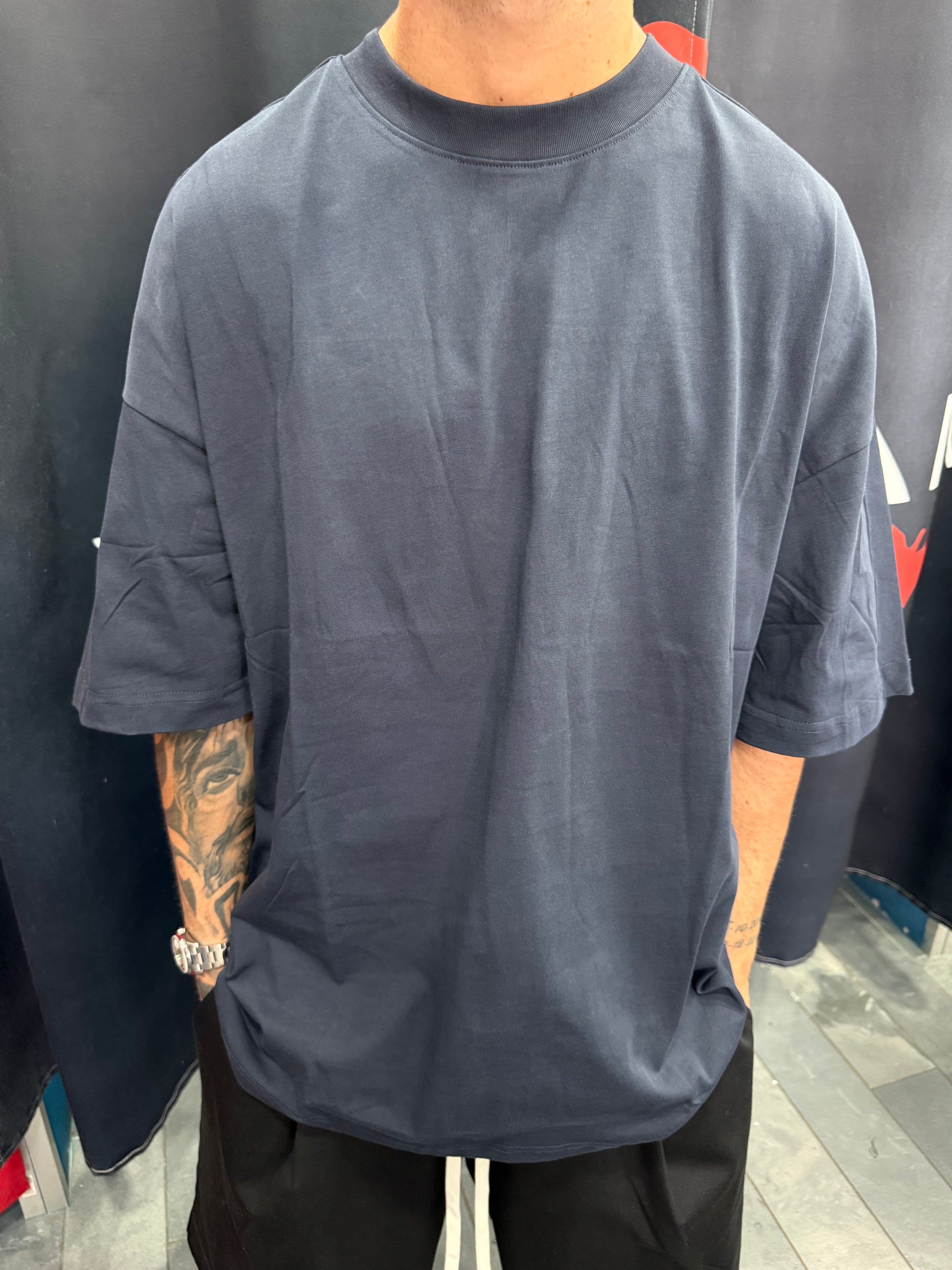 T-SHIRT OVERSIZE