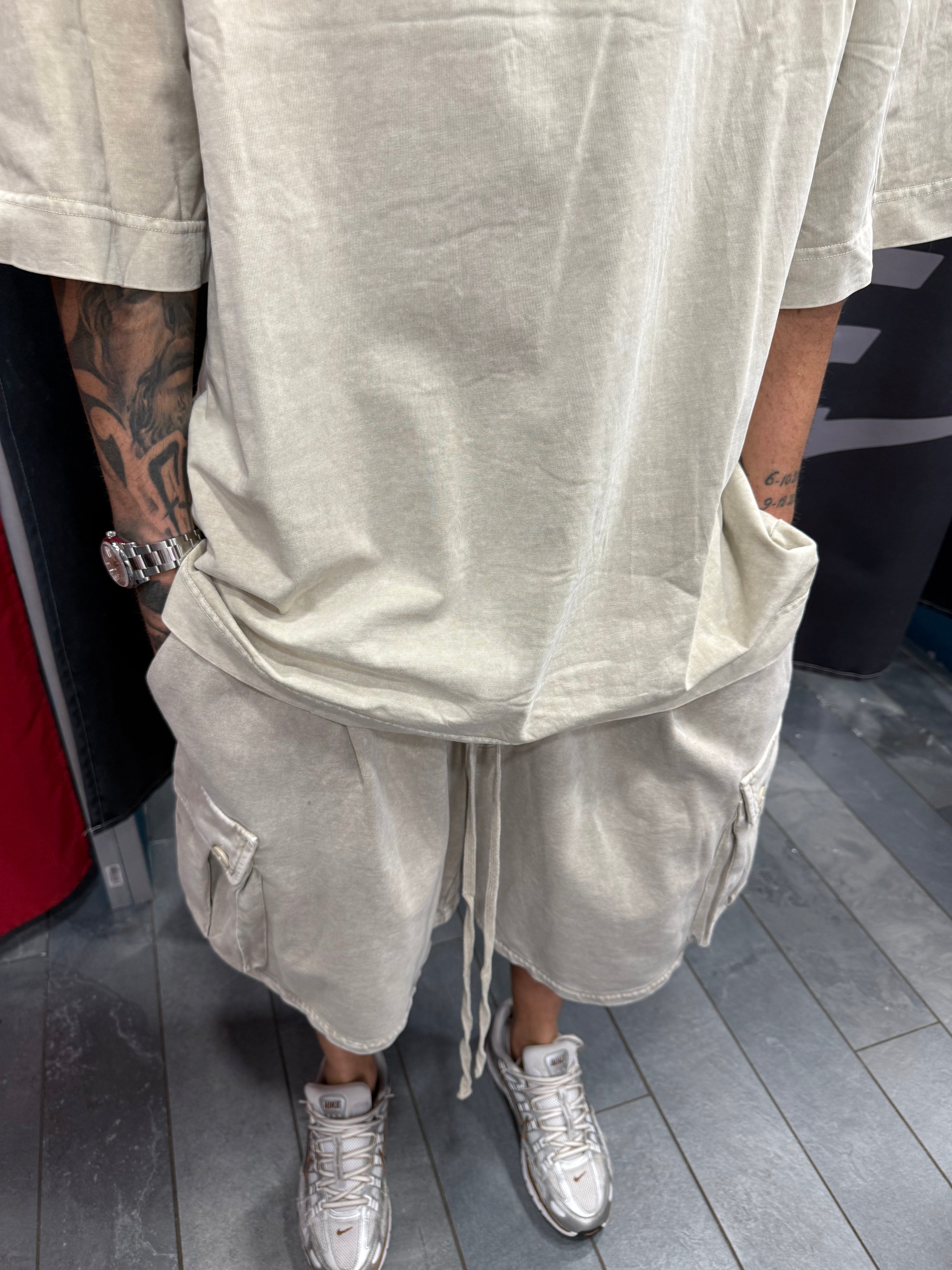 SHORTS TUTA CARGO