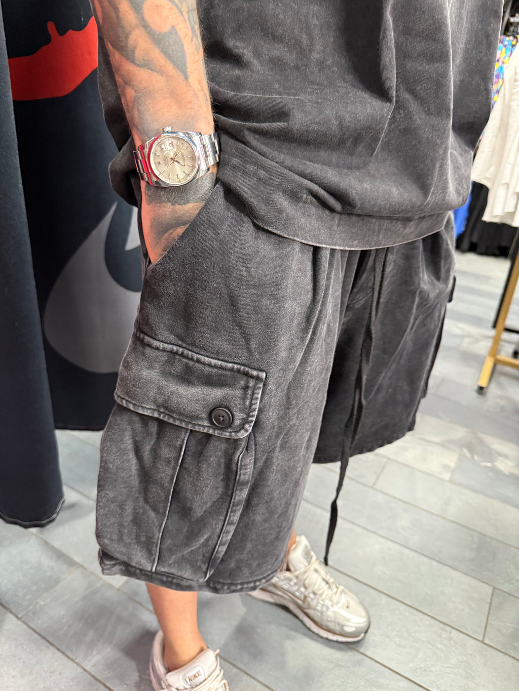 SHORTS TUTA CARGO