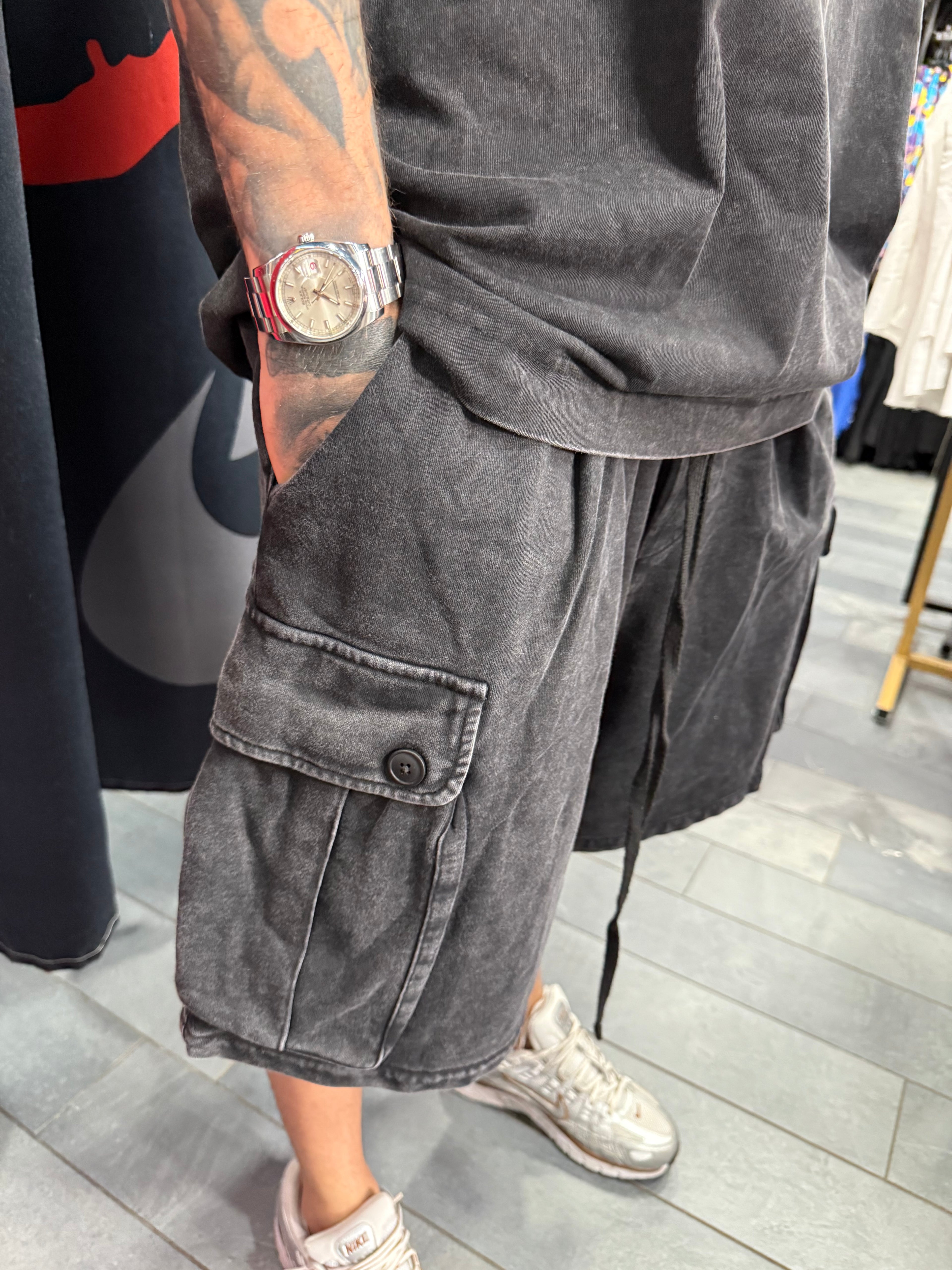 SHORTS TUTA CARGO