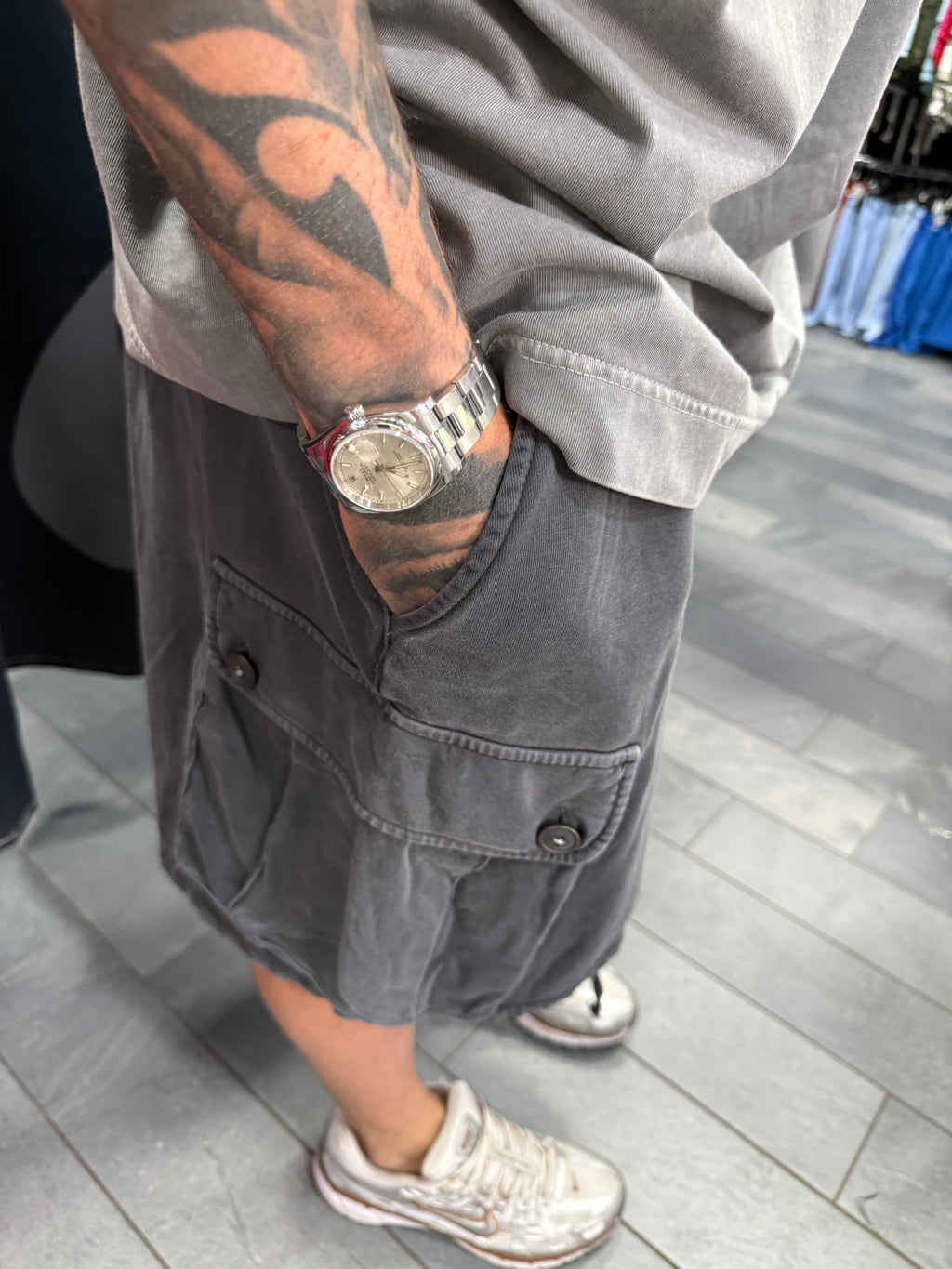 SHORTS TUTA CARGO
