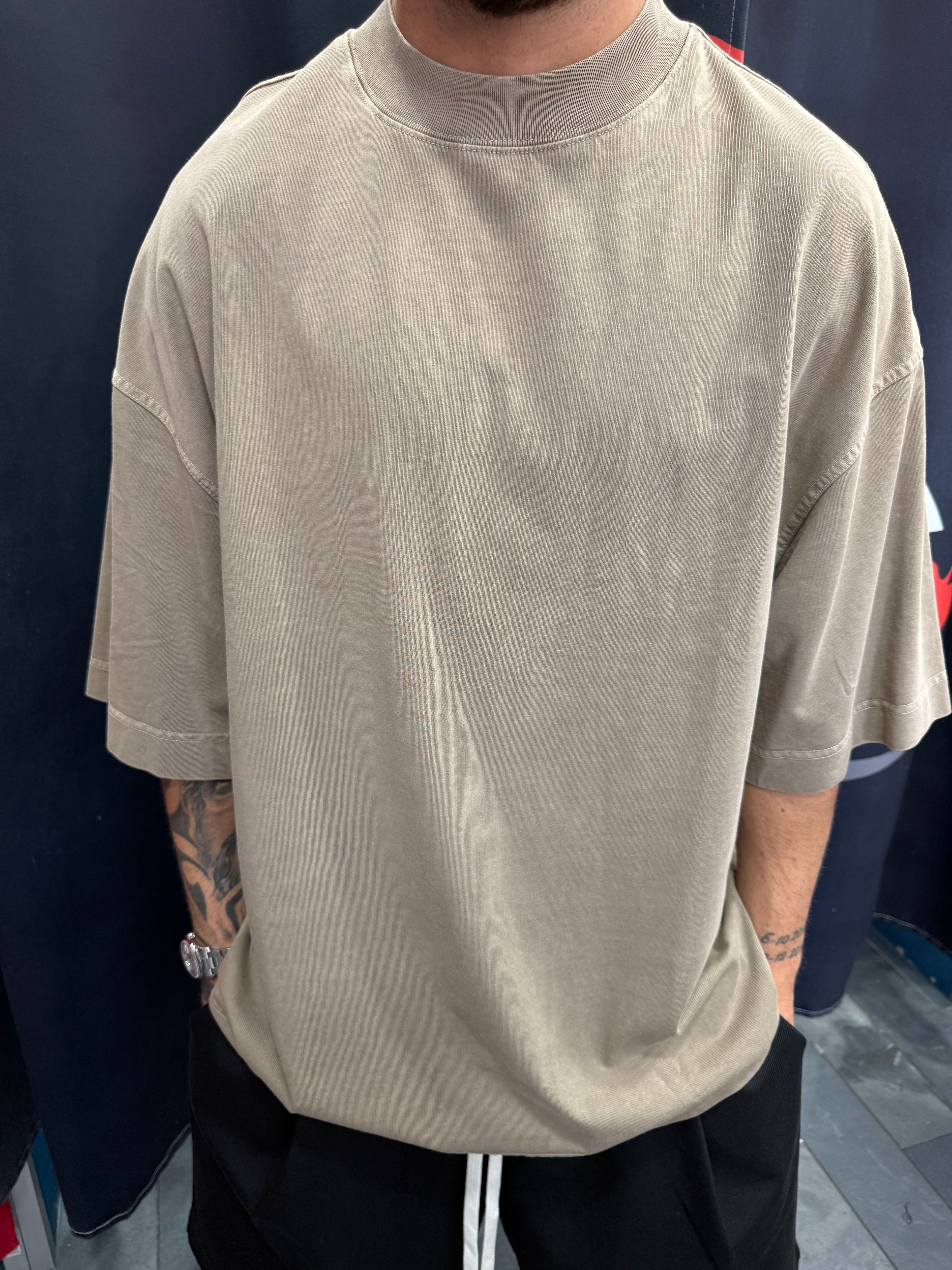 T-SHIRT OVERSIZE